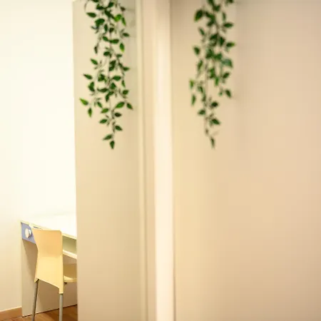 شقة Via Lanzieri 38 *