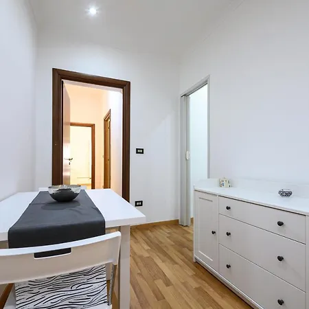 Via Lanzieri 38 Apartman