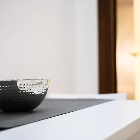 Apartman Via Lanzieri 38 Nápoly