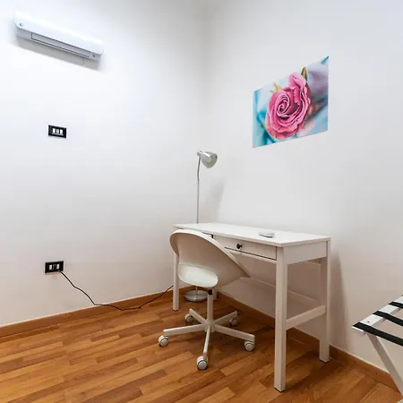 Via Lanzieri 38 Apartman Nápoly