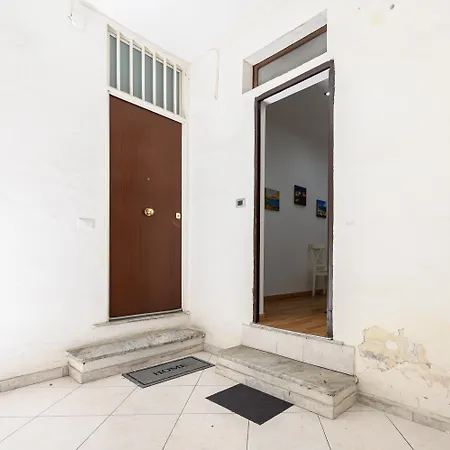 Via Lanzieri 38 Apartament *