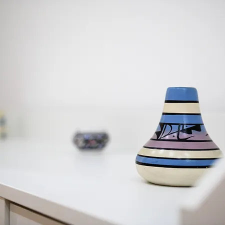 Via Lanzieri 38 Nápoly